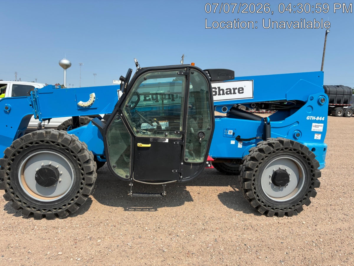 2022 GENIE GTH-844