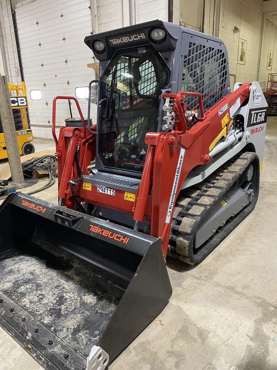 2023 TAKEUCHI TL6CR