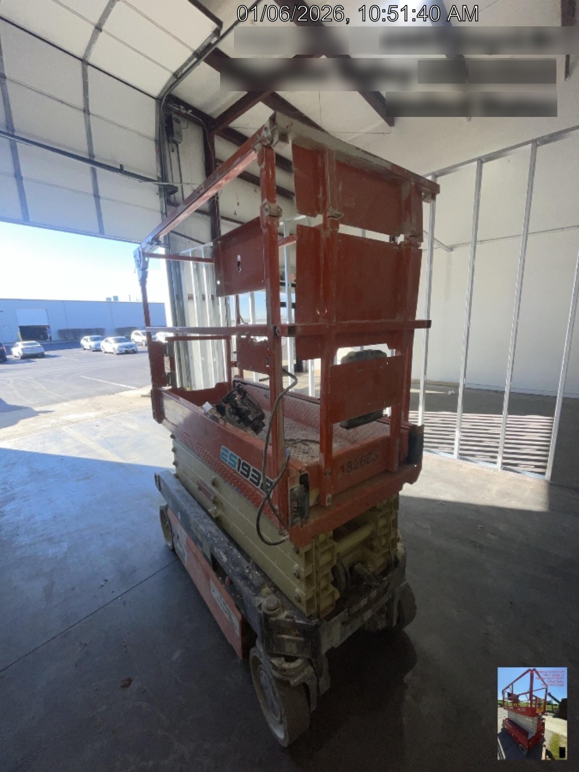 2021 JLG ES1932