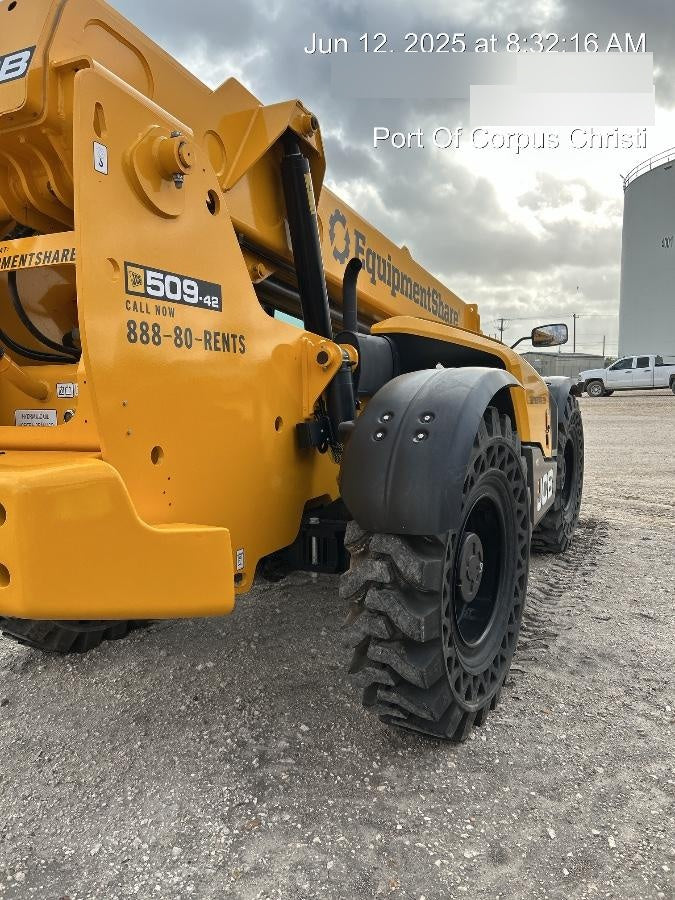 2025 JCB 509-42