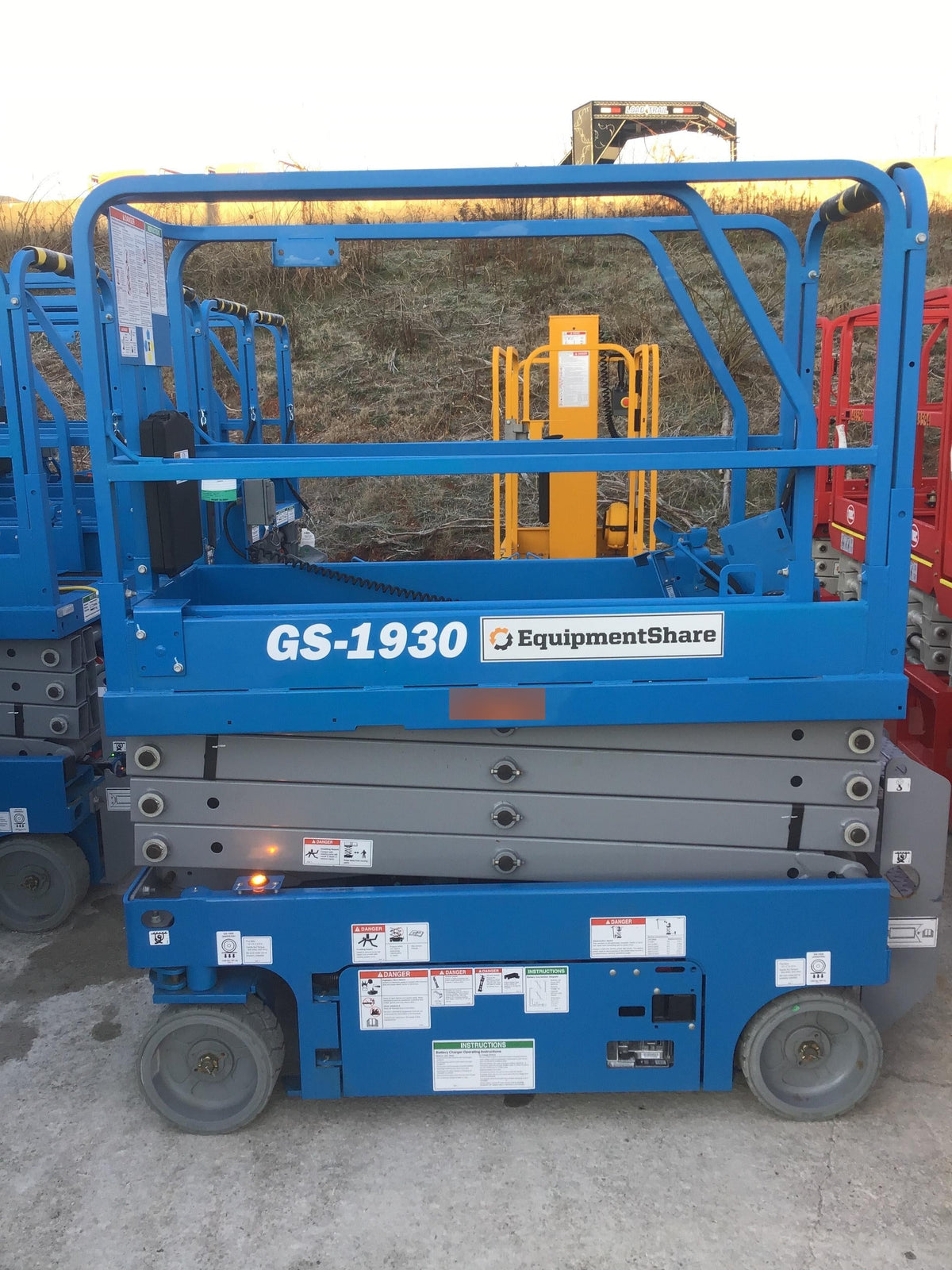 2019 Genie GS-1930 Fixed Rails with Chain Entry