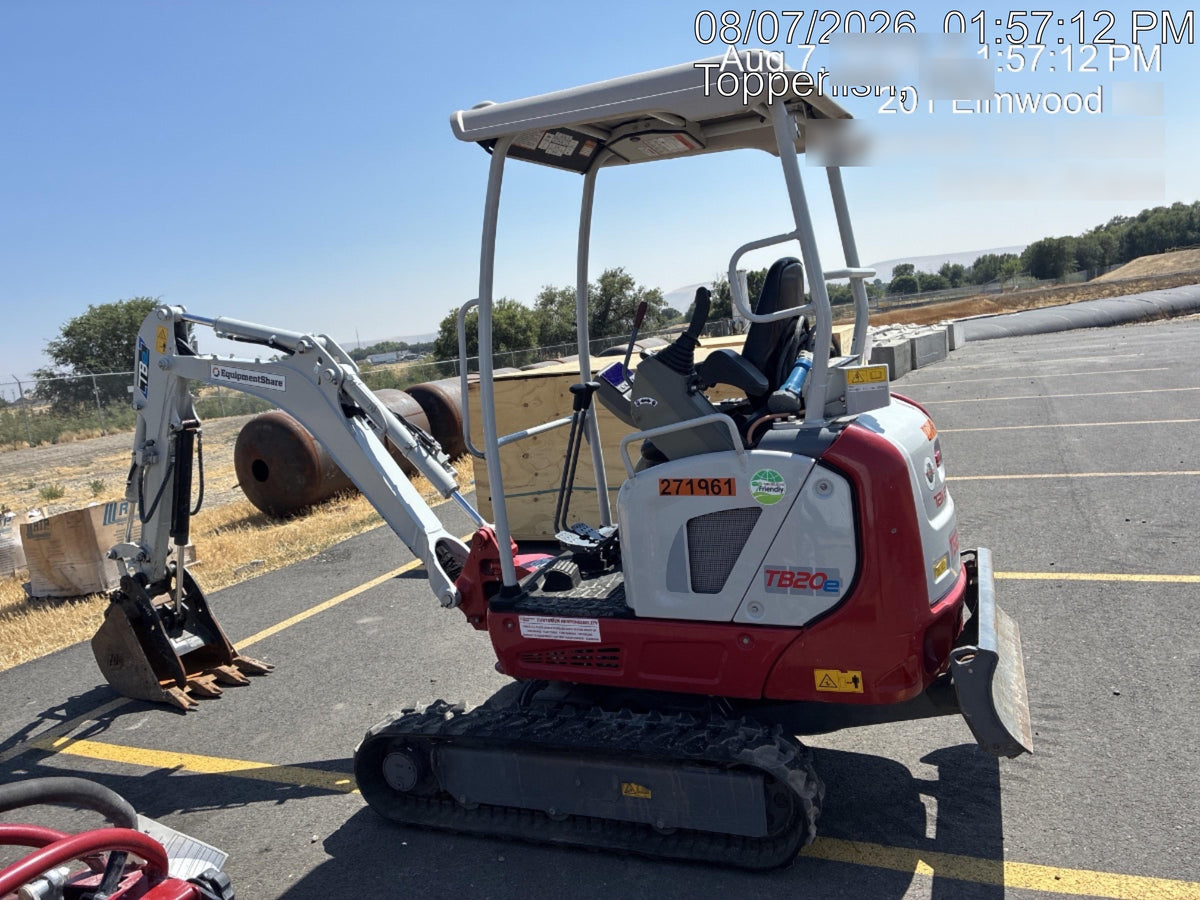 2022 TAKEUCHI TB20e