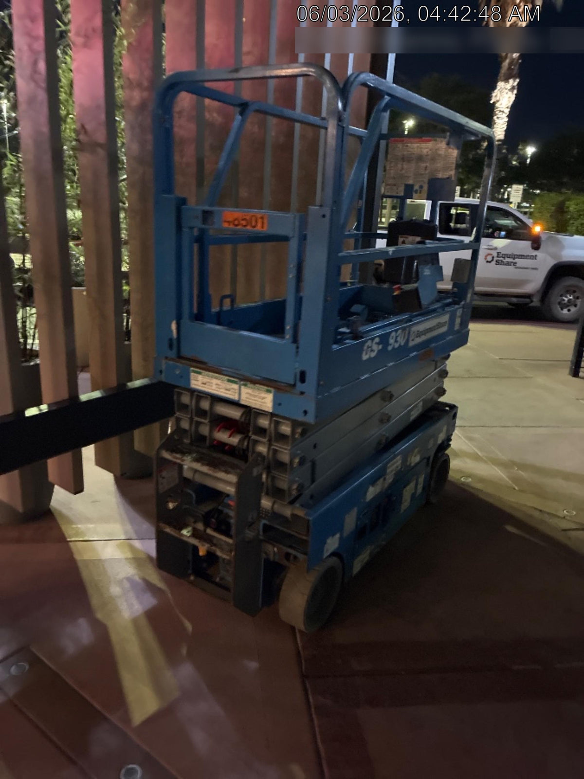 2019 Genie GS-1930 Half Height Swing Gate, 800W Inverter