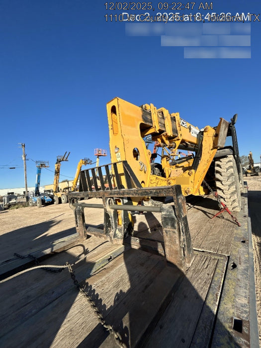 2019 JCB 510-56 Canopy, 74 HP, Solid Tires, STD Worklight, Beacon, Aux Hydraulics, Lifting Eye, Back up Alarm w/66" Carriage/60" Forks