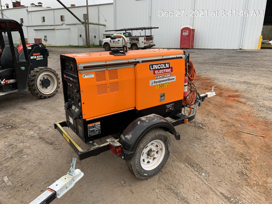 2021 Lincoln Electric Vantage 322 Vantage 322 Ready Pak 3 w/ Telematics & Decals, ORANGE (includes trailer, cable rack, fender light kit)