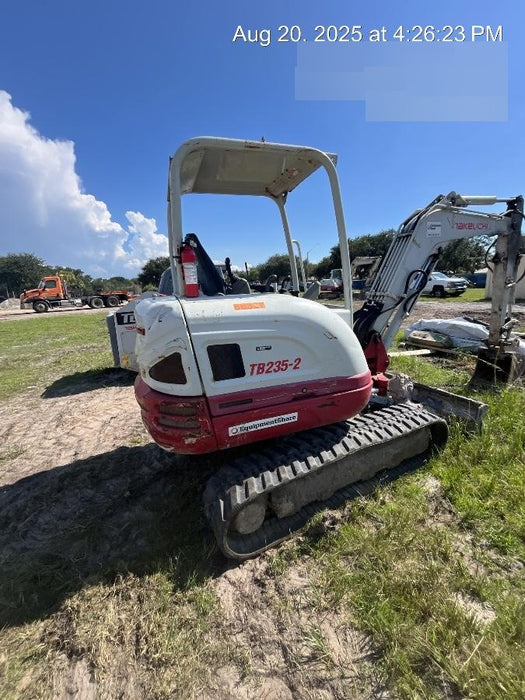2020 TAKEUCHI TB235-2R