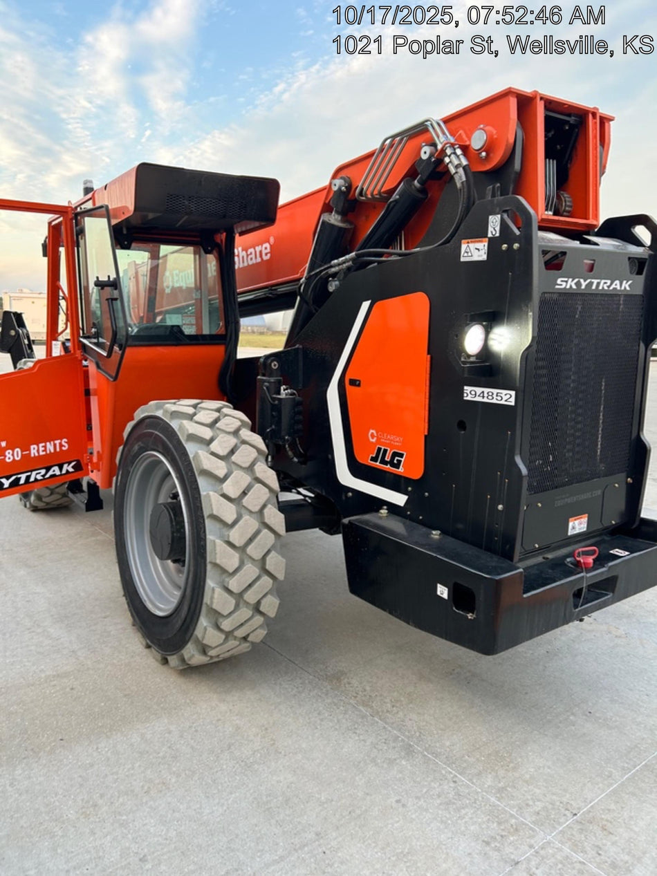 2025 SKYTRAK 10054