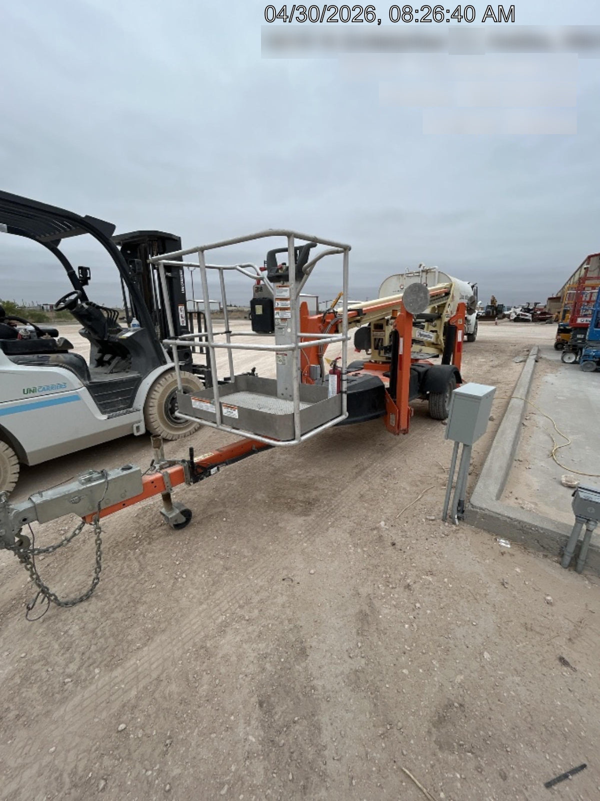 2022 JLG T350