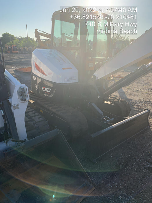 2022 Bobcat E50 Cab/Heat/Air, Rubber Tracks, Manual QC, Hydraulic Thumb
