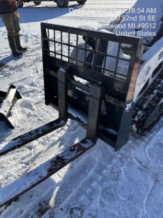 2023 BOBCAT 36" Mini Skid Steer Fork Carriage - Bobcat