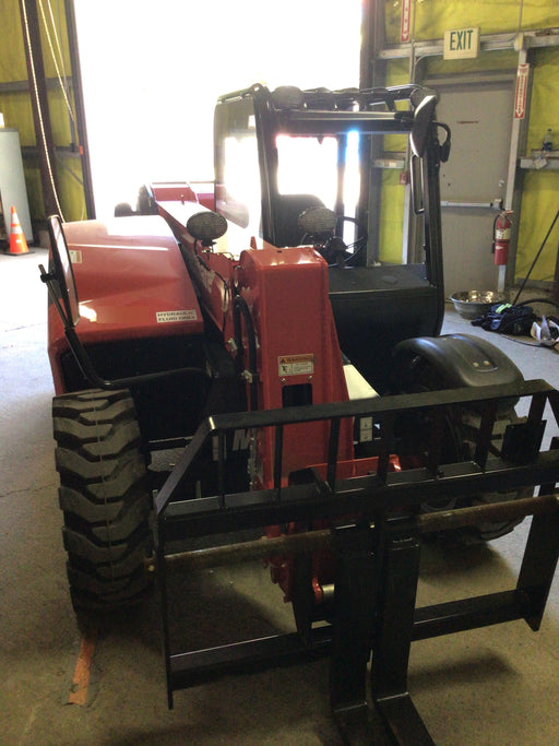 2020 Manitou MTA5519 Canopy, Solid Tires, Work Lights, Beacon, Aux Hydraulics, Back up Alarm, Mirrors, ES Keypad