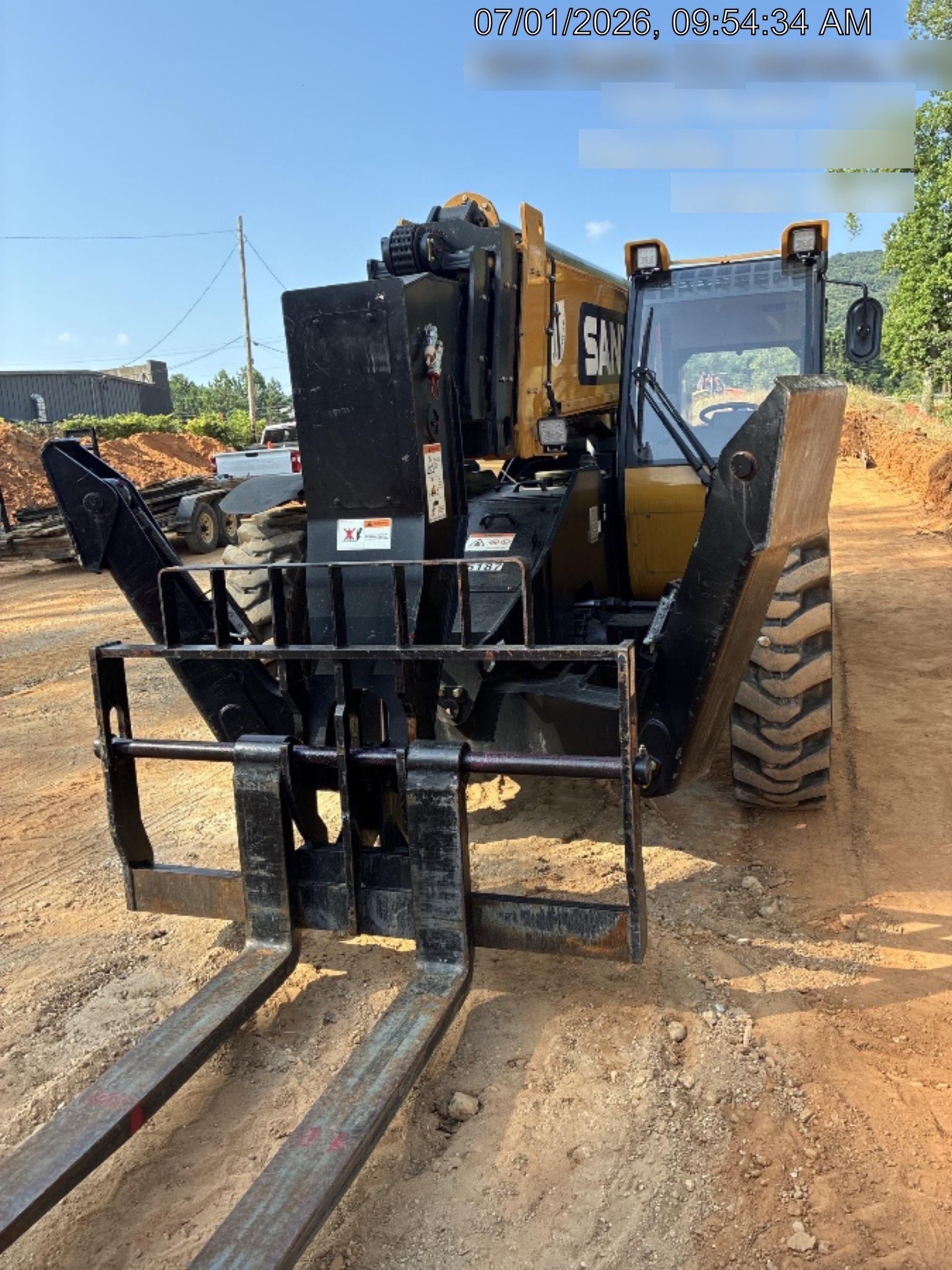 2025 SANY STH1056A
