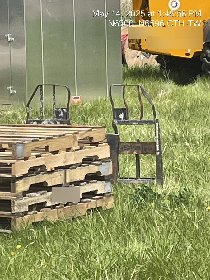 2022 PALADIN 48" Pallet Forks - Paladin