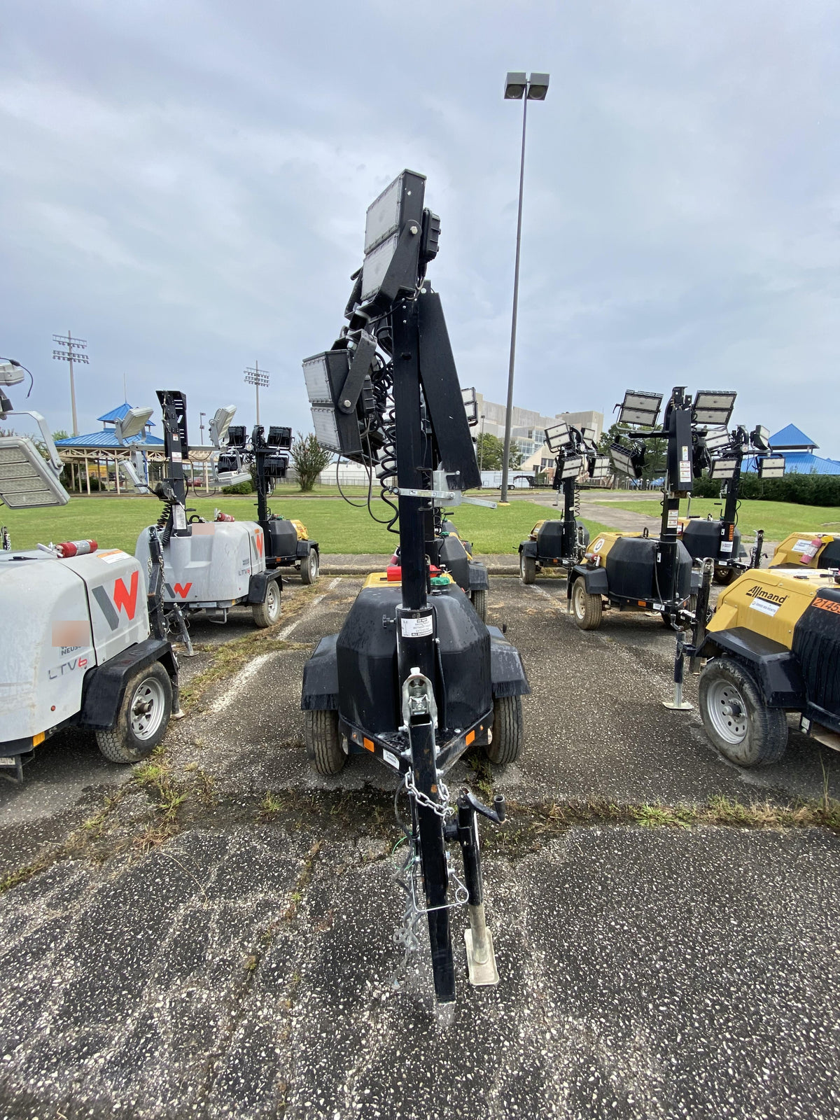 2022 Allmand NLV3GR (4) LED Light Fixture 350W, 23' Vertical Mast, 3kW Prime, Towable, Deep Sea L401, Leveling Jacks, Yanmar T4F 5.8hp