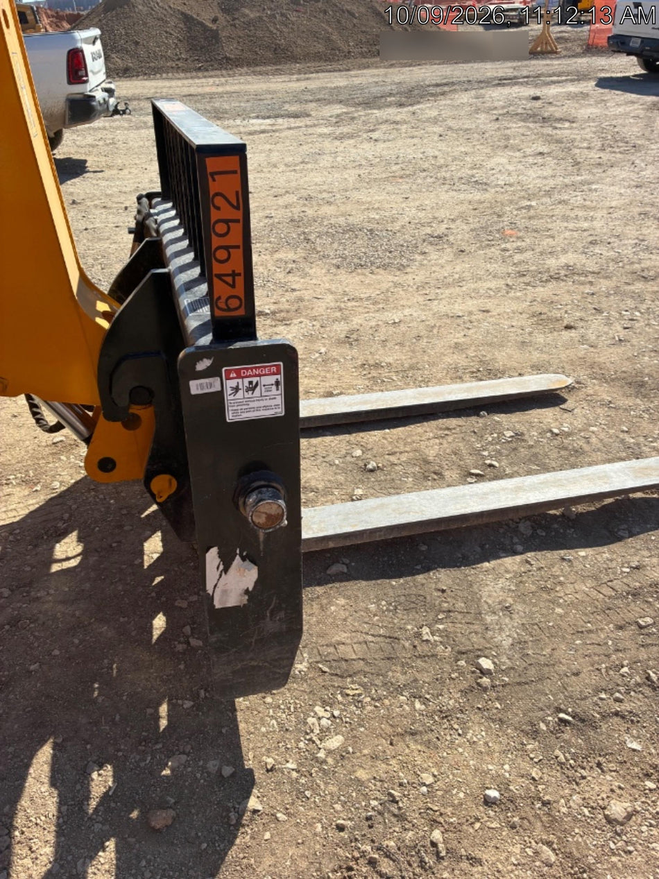 2026 JCB 400/F7377