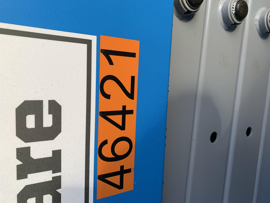 2019 Genie GS-3232 Folding rails with half height swing gate, 800 Amp Inverter