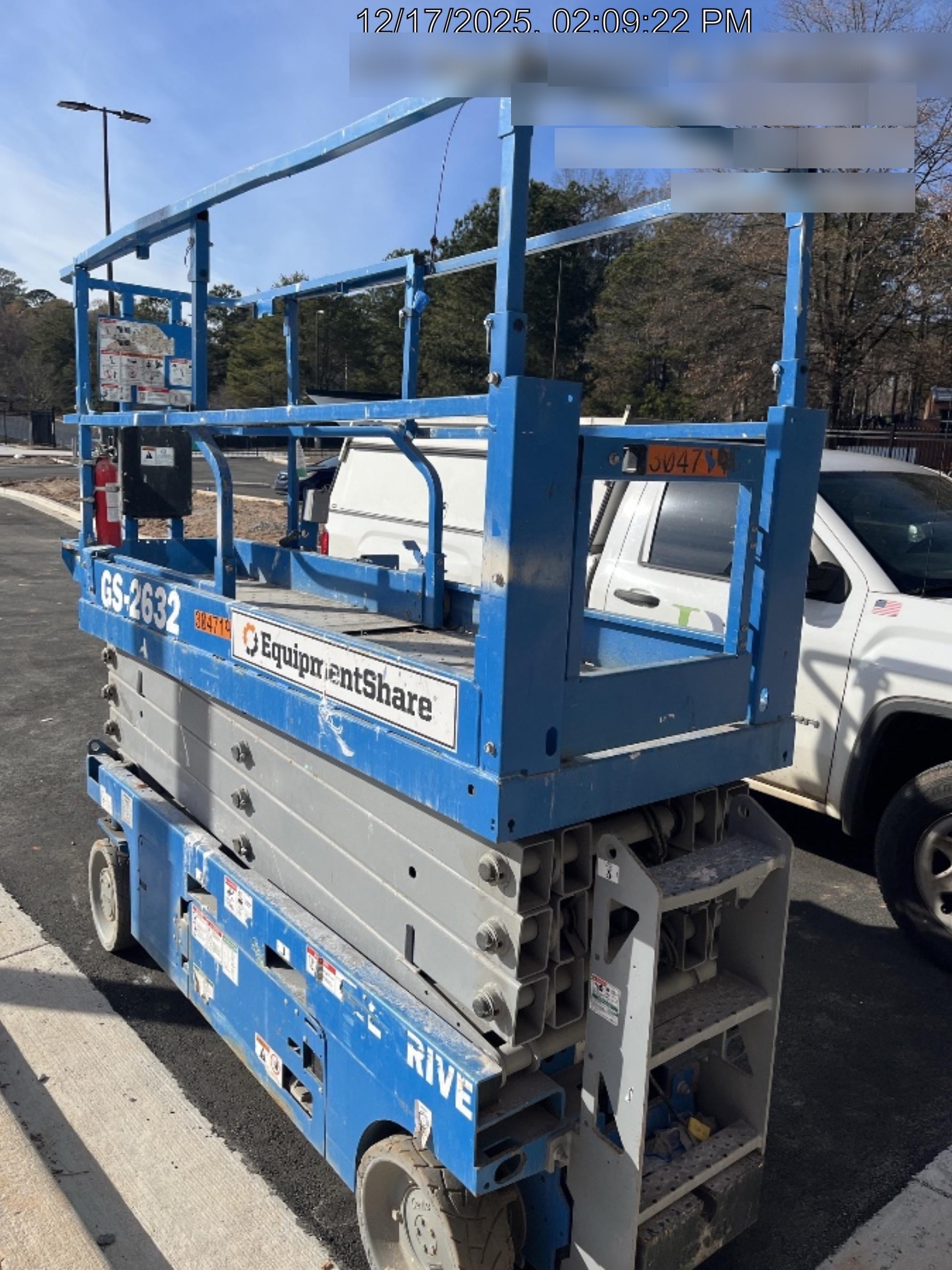 2023 GENIE GS-2632
