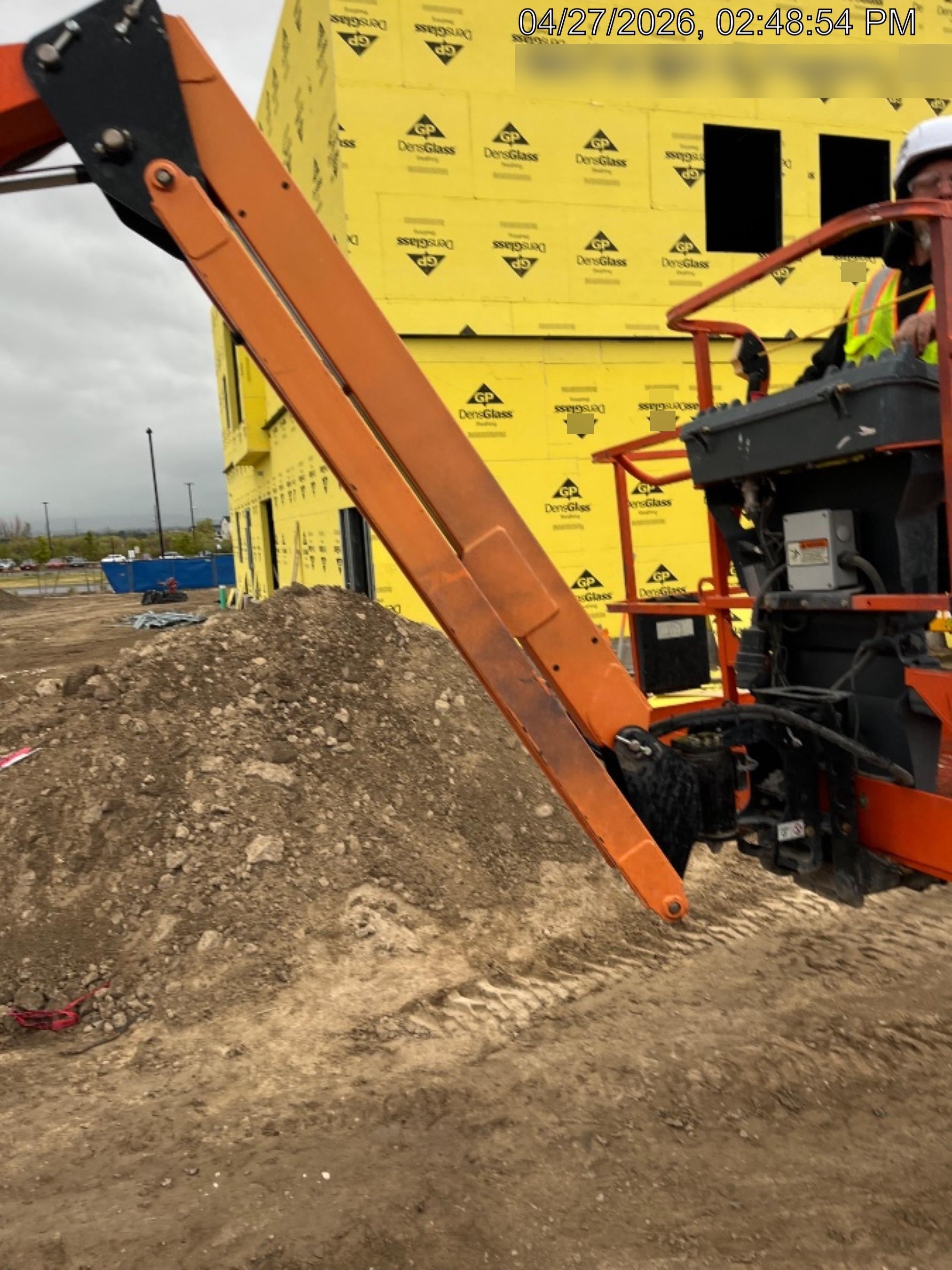 2023 JLG 460SJ