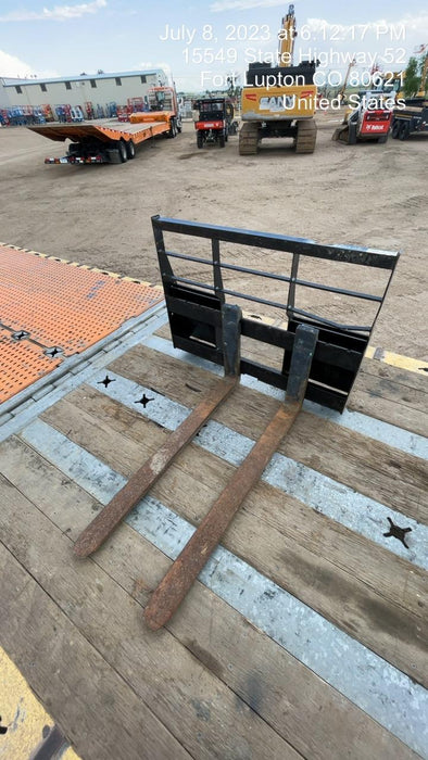2022 ARROW MATERIAL HANDLING 60" Pallet Forks - Arrow