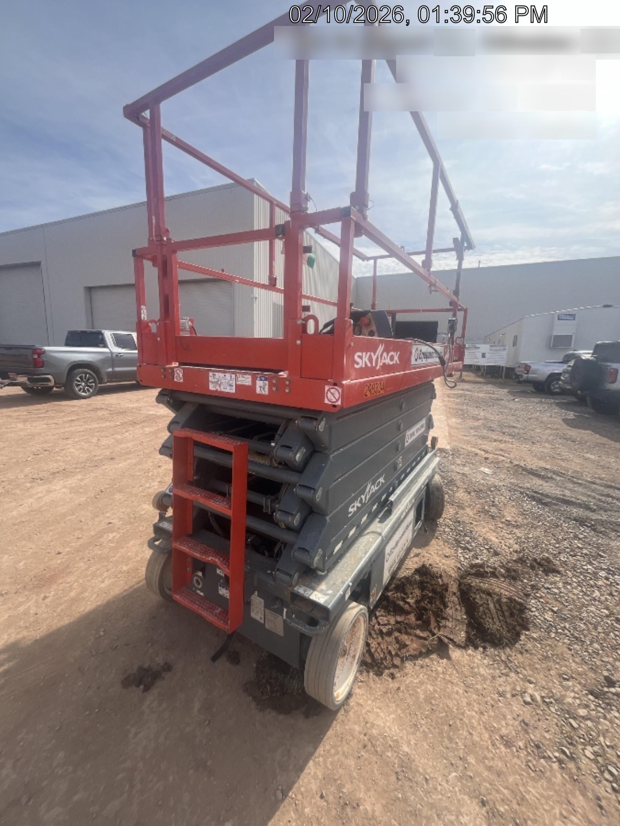 2023 SKYJACK SJ4740