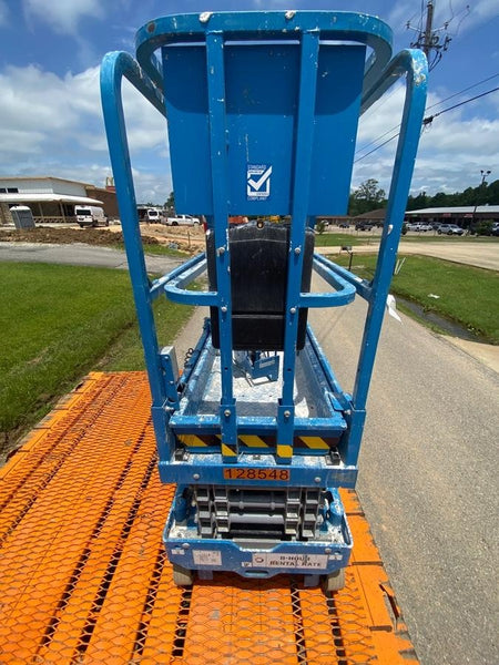 2021 GENIE GS-1330m