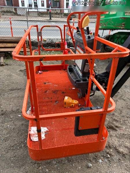 2024 JLG 660SJ