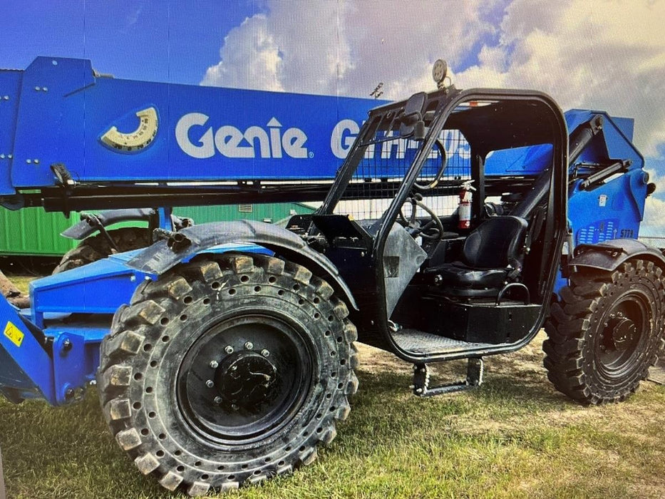 2017 Genie GTH-1056 Genie GTH1056, Solid Tires, 60" carriage, Open ROPS