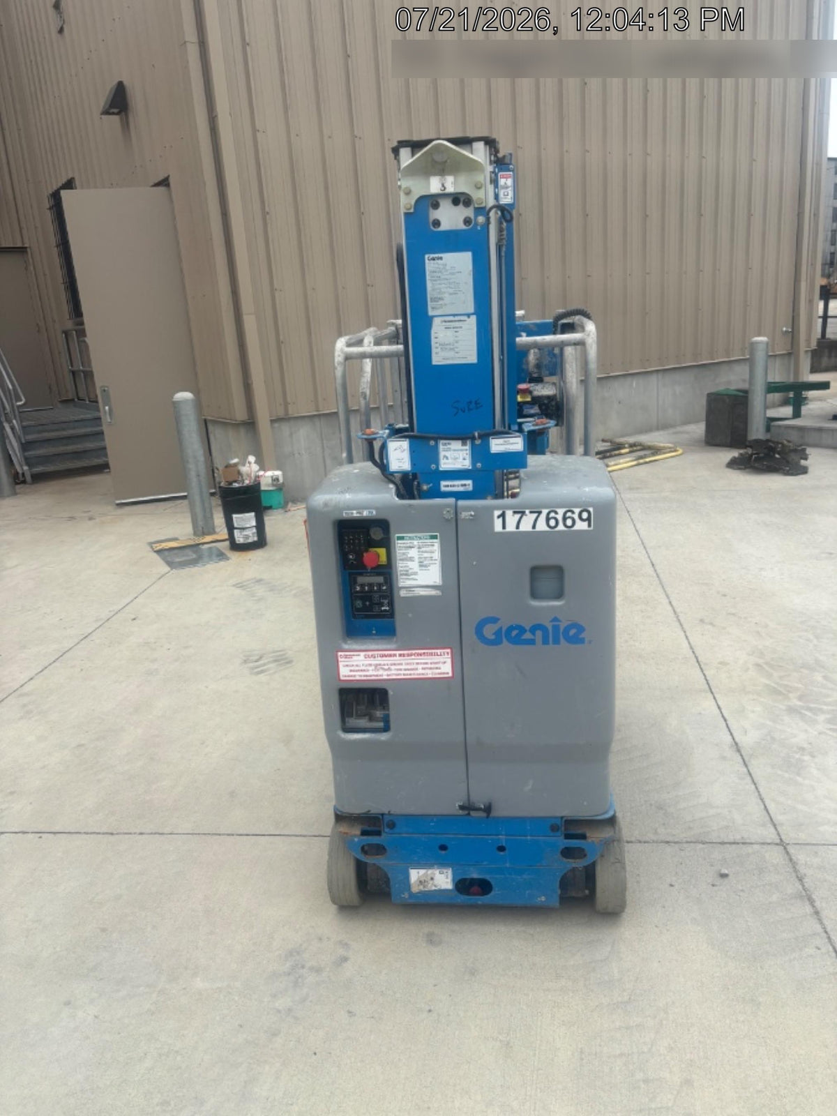 2021 GENIE GR-20
