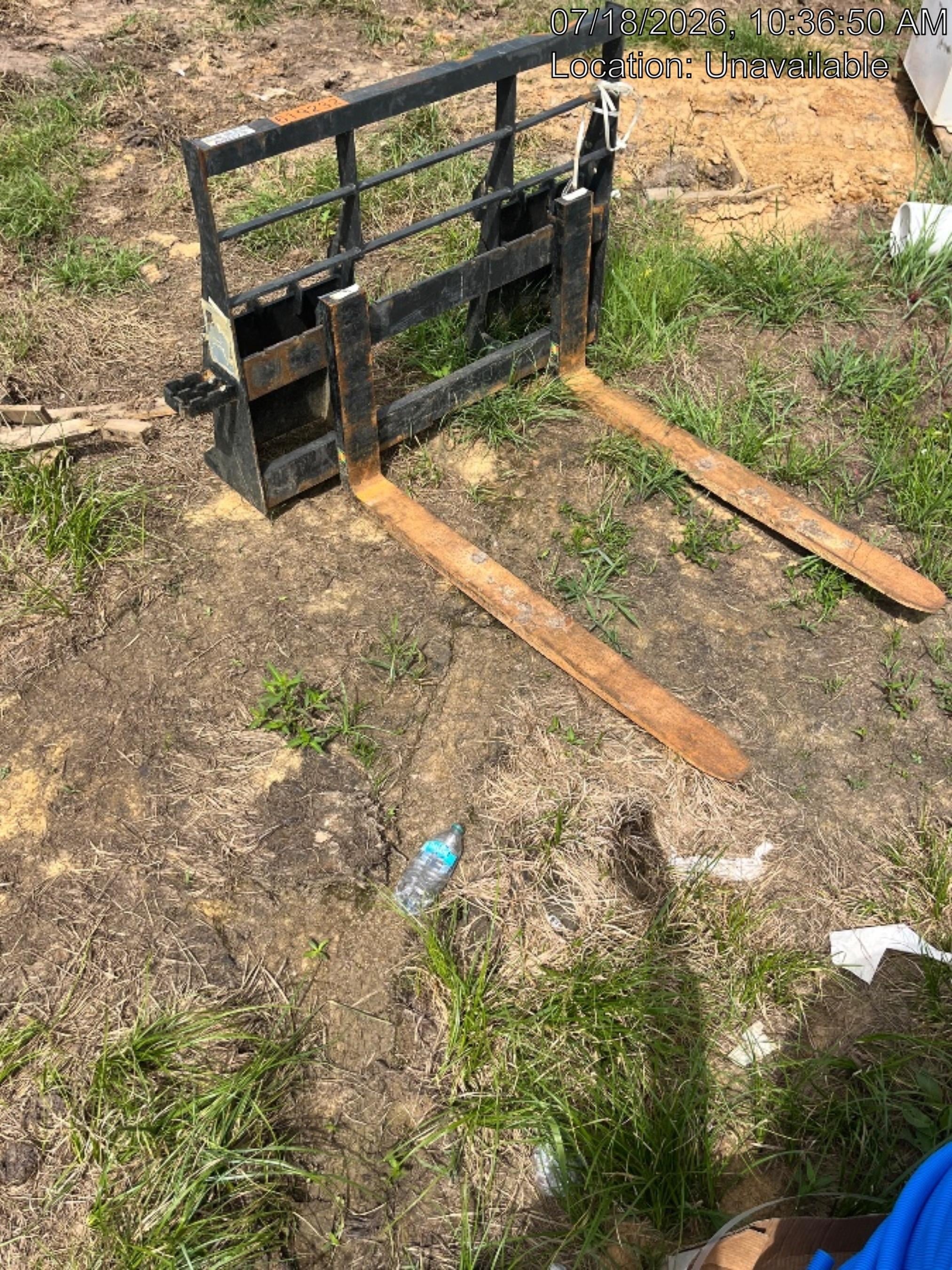 2025 ARROW MATERIAL HANDLING 48" Pallet Forks - Arrow