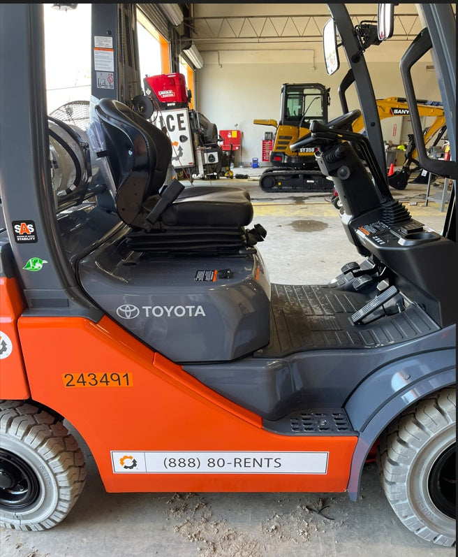 2022 TOYOTA 50-8FGU25