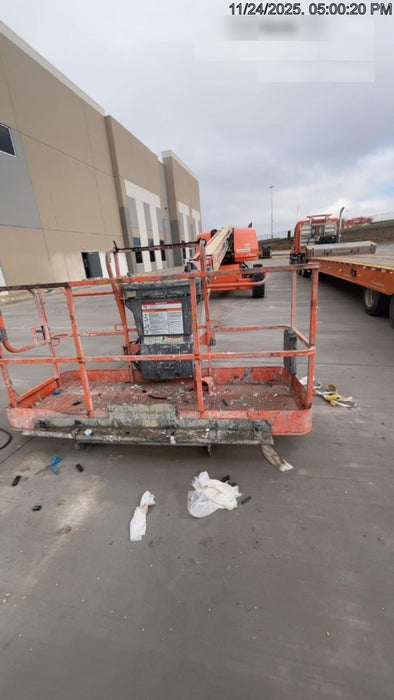 2019 JLG 660SJ