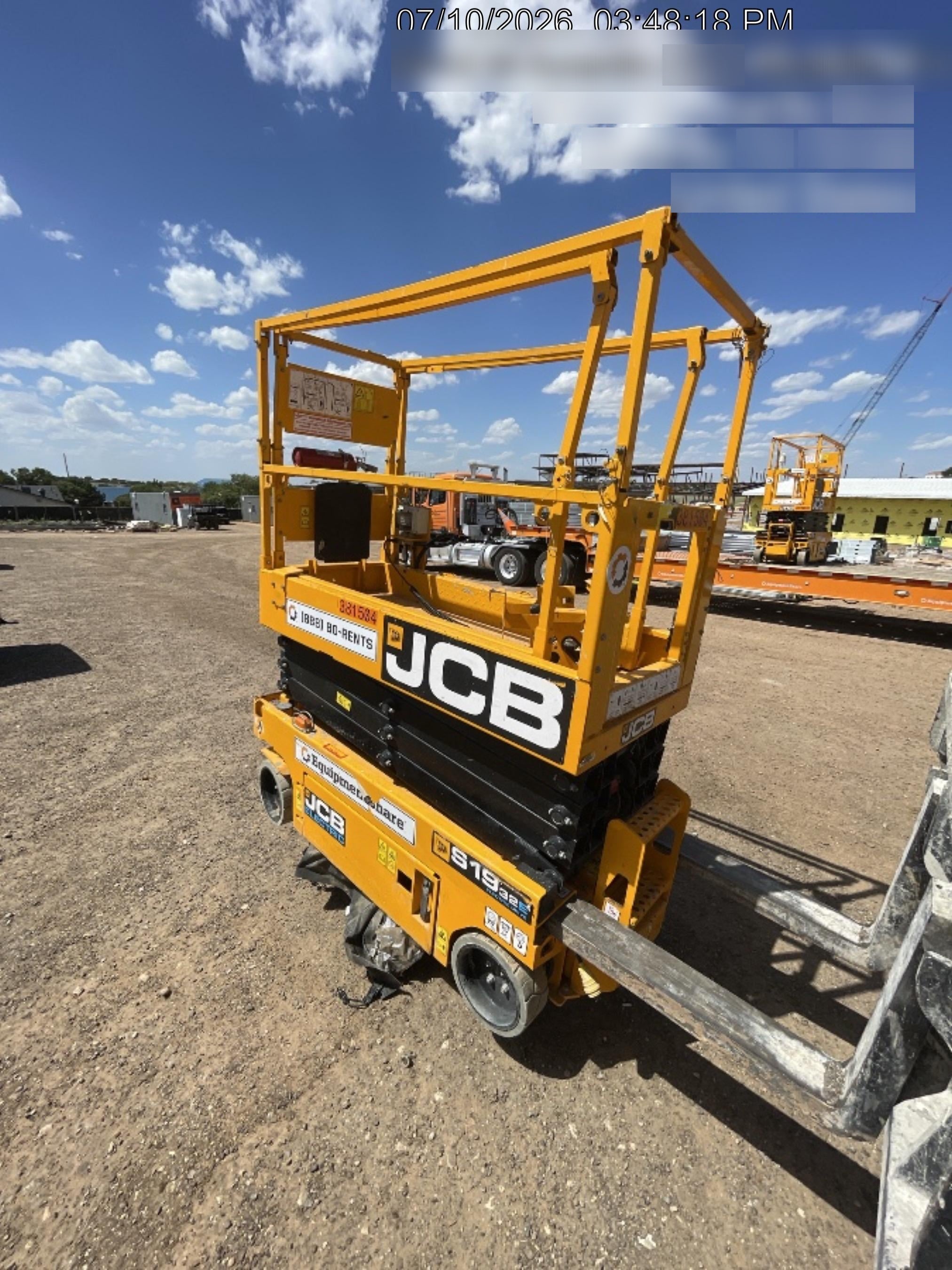 2024 JCB S1932E