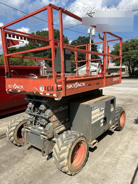 2017 SKYJACK SJ6832 RT