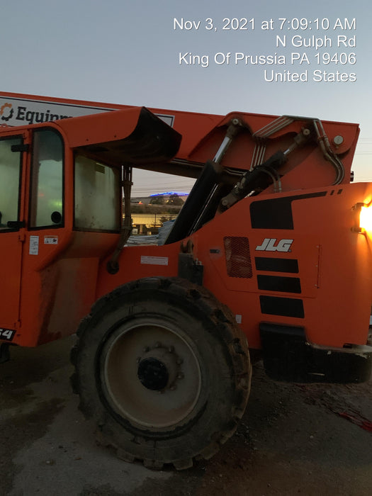 2020 Skytrak 10054 Cab/Heat/Air, Solid Tires, Work Lights, Beacon, Aux Hydraulics, Back up Alarm, Lifting Eye, ES Decals