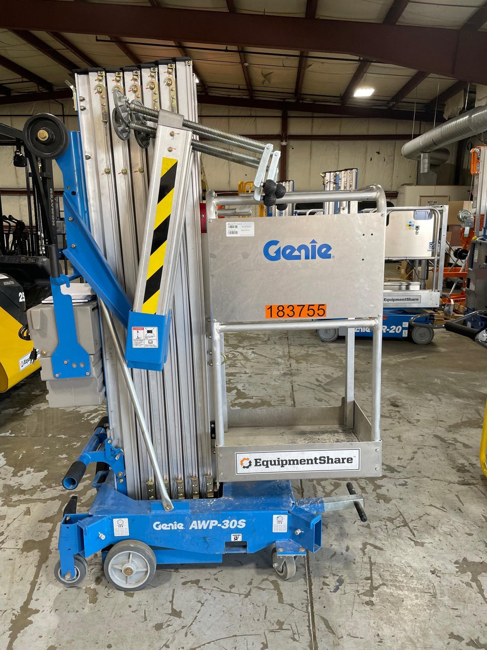 2021 GENIE AWP-30S DC