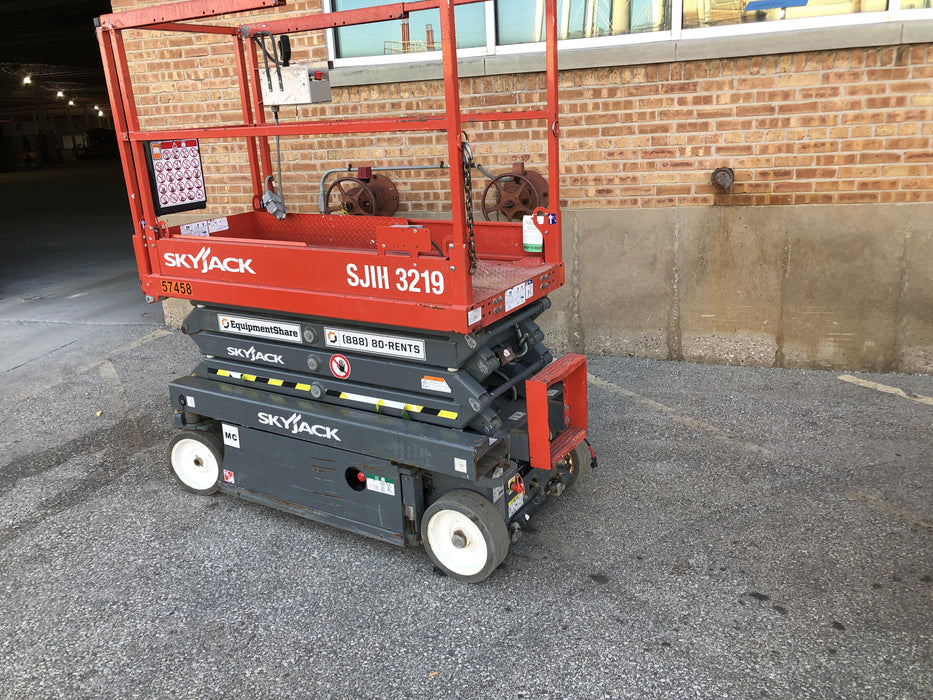 2018 Skyjack SJIII-3219 Standard Rental Specs