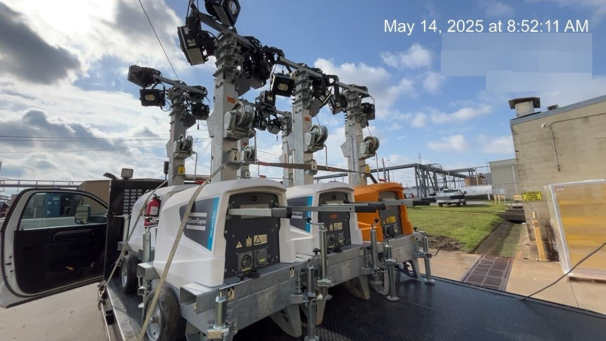2022 LIND EQUIPMENT LE980LEDV-T4B