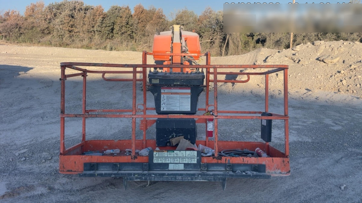 2019 JLG 460SJ