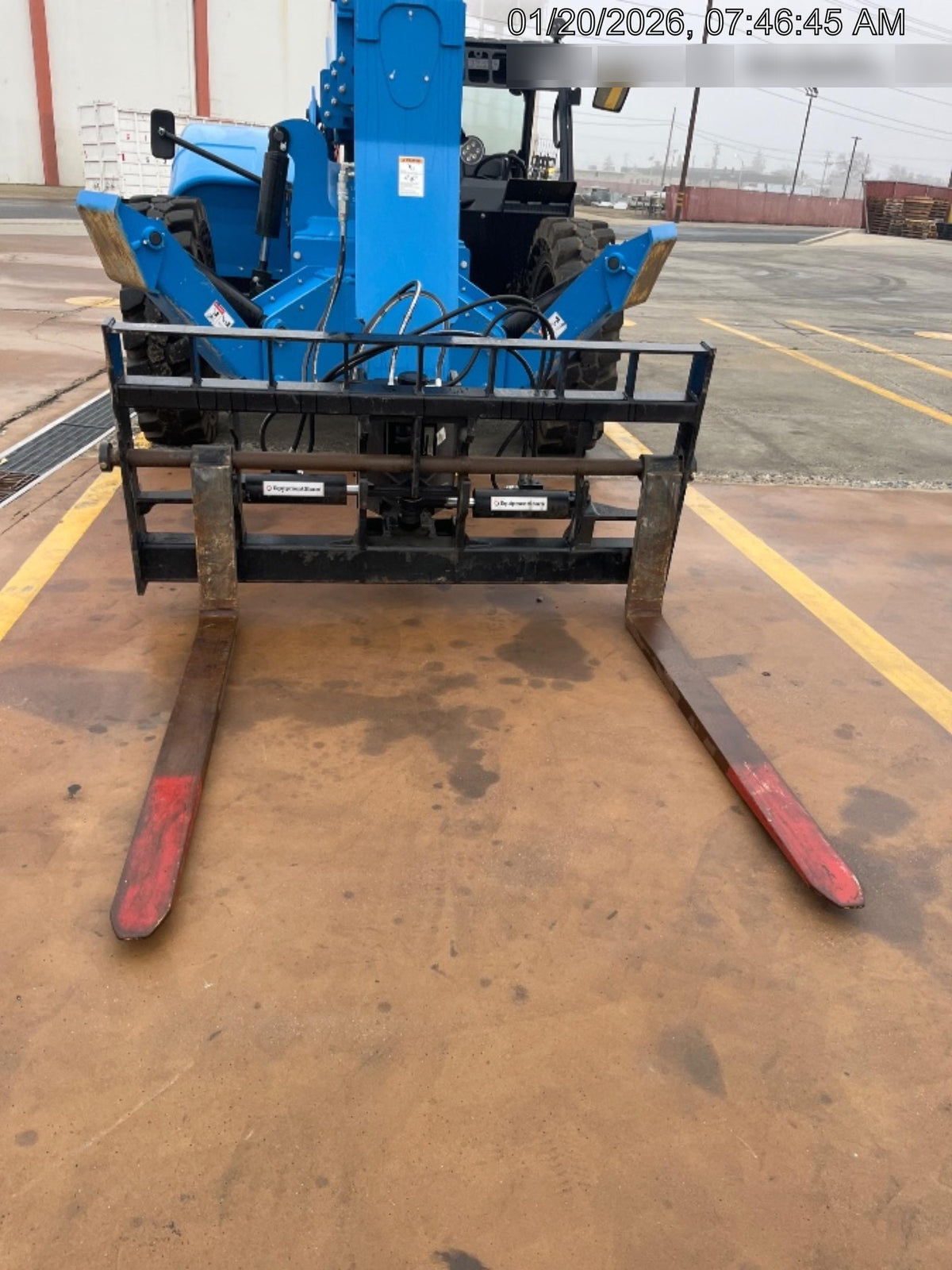 2021 GENIE 72" Swing Carriage - Genie