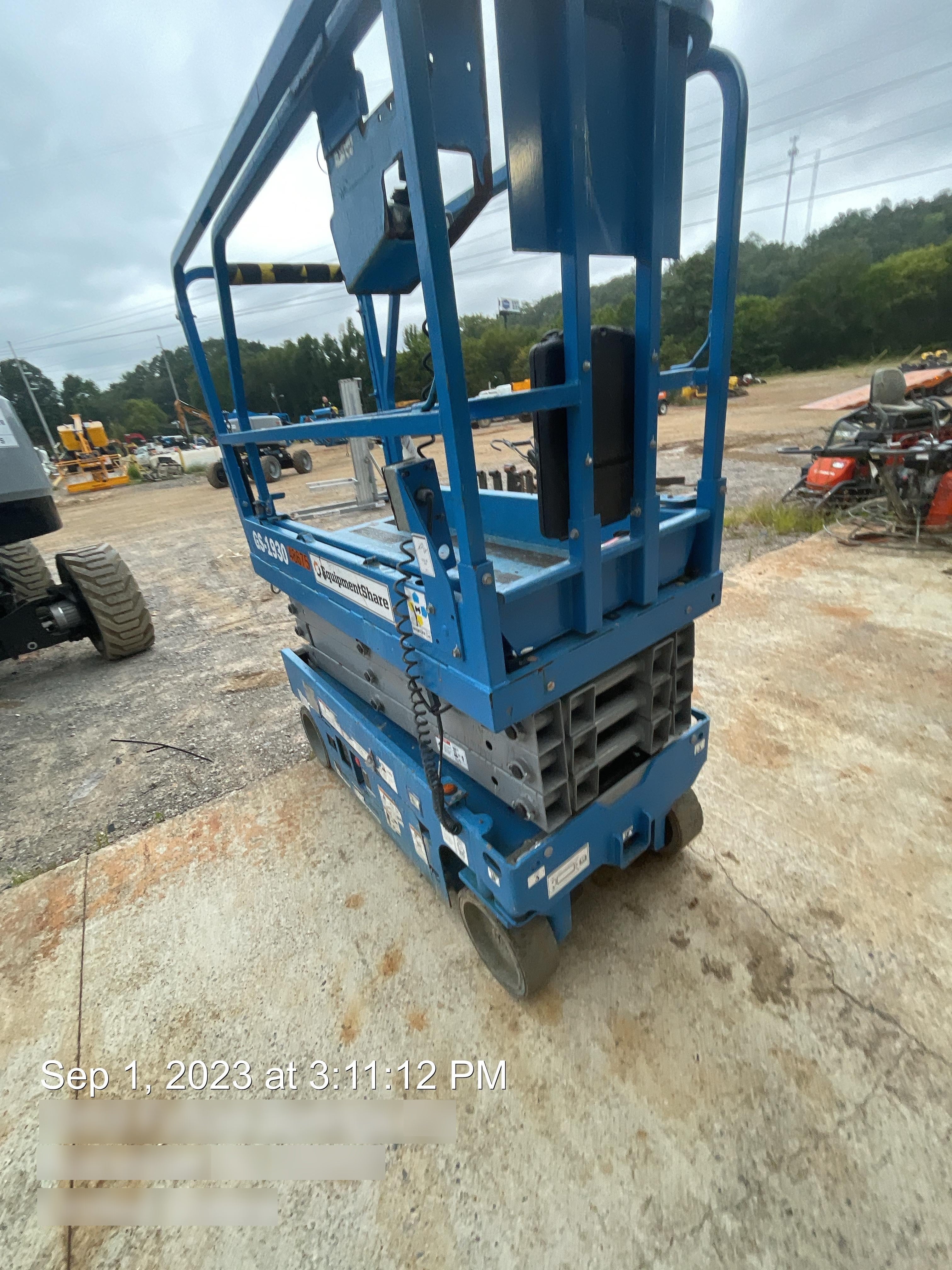 2019 Genie GS-1930 Fixed Rails with Chain Entry