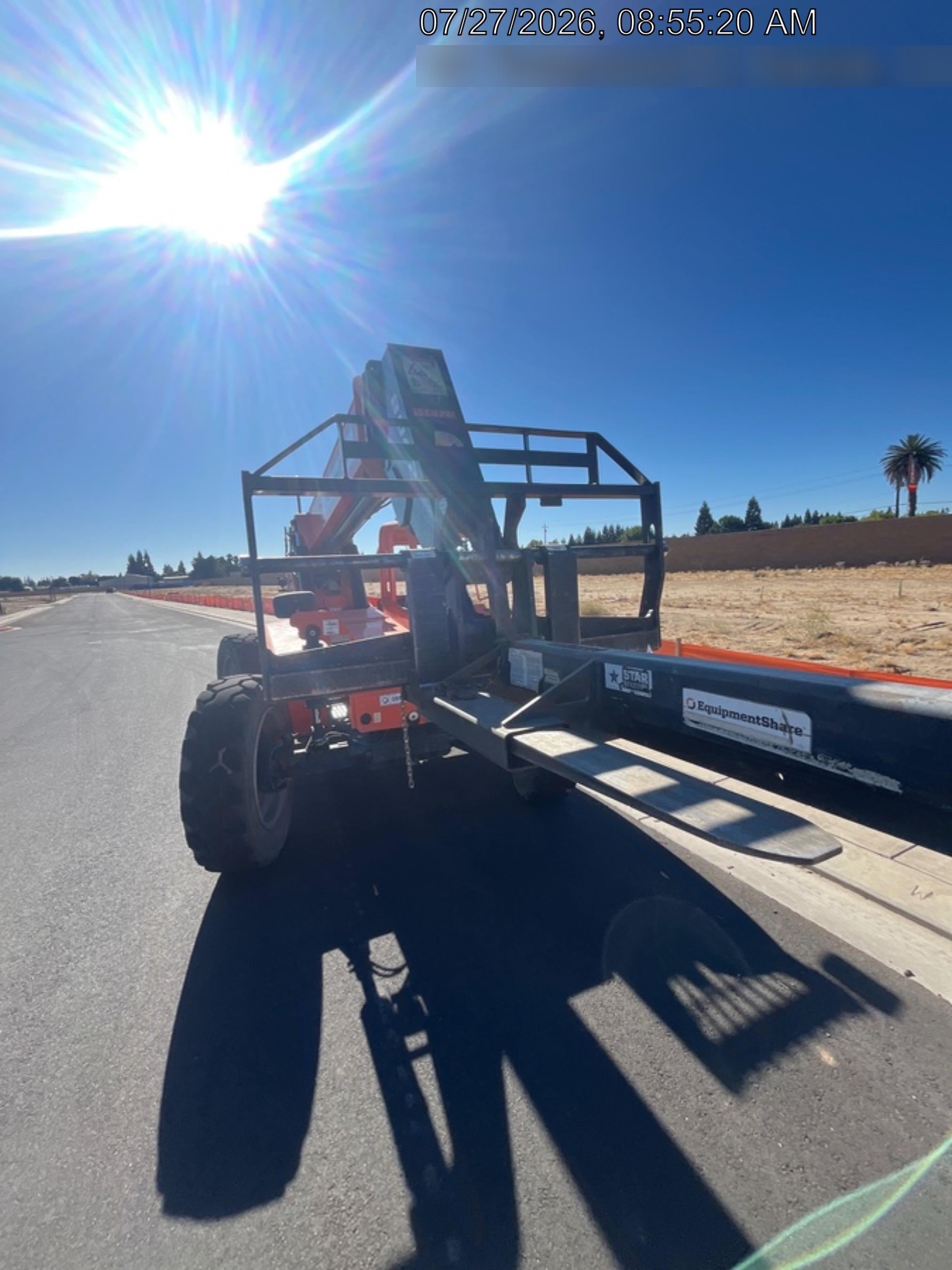 2020 SKYTRAK 8042