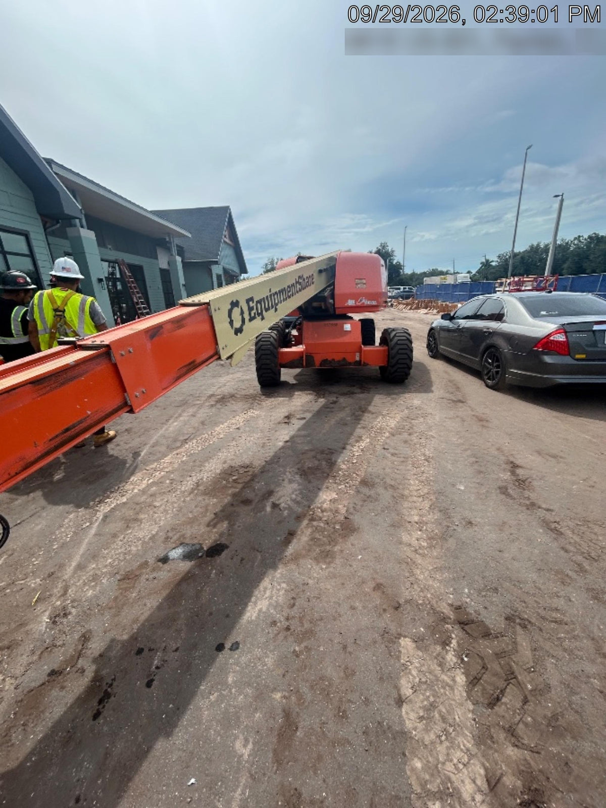 2022 JLG 600S