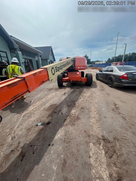 2022 JLG 600S
