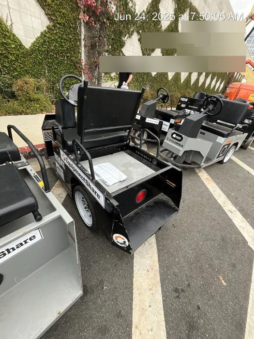 2021 Columbia Expeditor 3 wheel Expeditor, Steering Wheel, Solid Non marketing tires, Ball Hitch, Front bumper, Painted Black