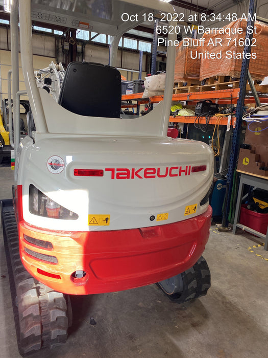 2022 TAKEUCHI TB235-2R