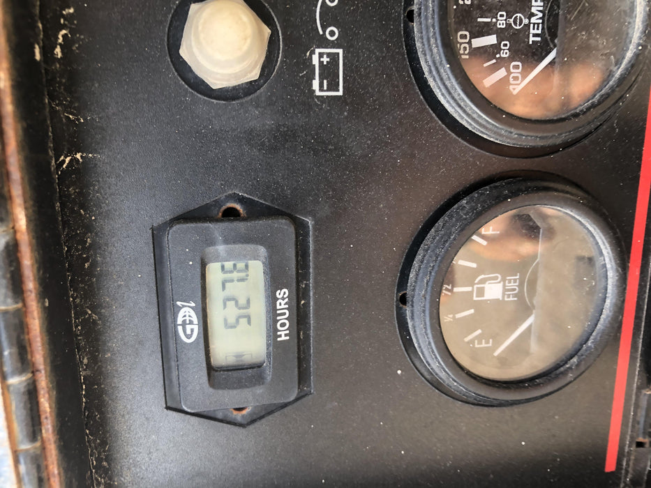 2019 Lincoln Electric Vantage 322 Welder Ready-Pak 3, Two wheel trailer, Fender and Light kit, Cable Rack