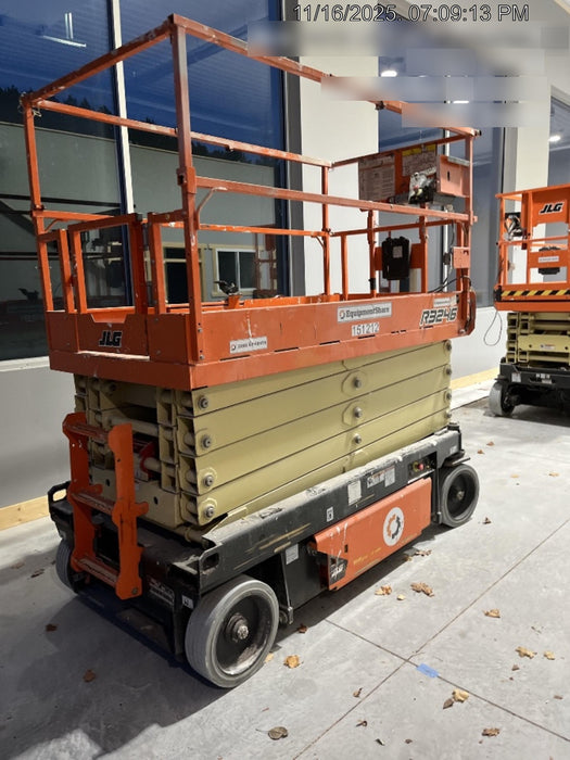 2021 JLG R3246