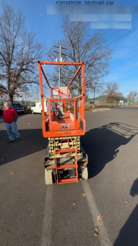 2022 JLG ES2632