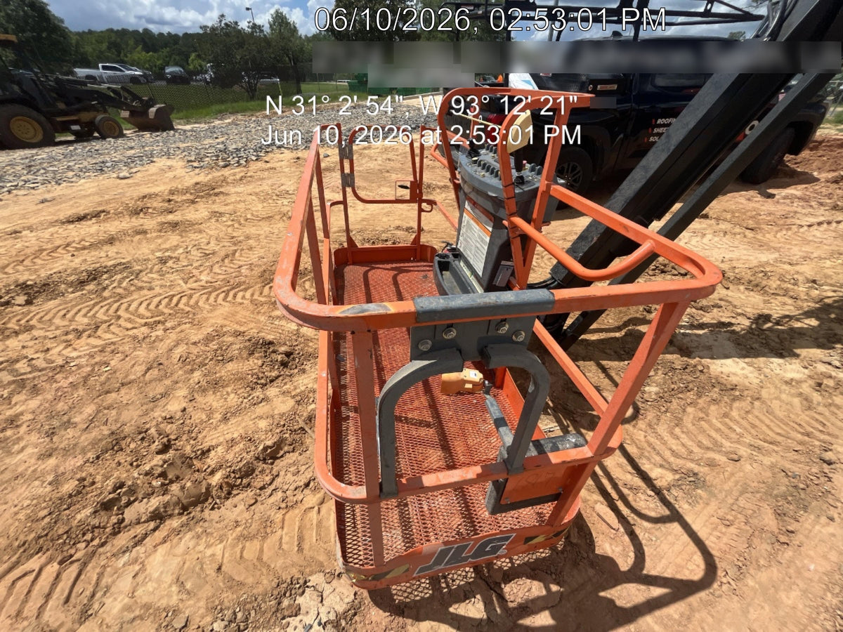 2024 JLG 660SJ