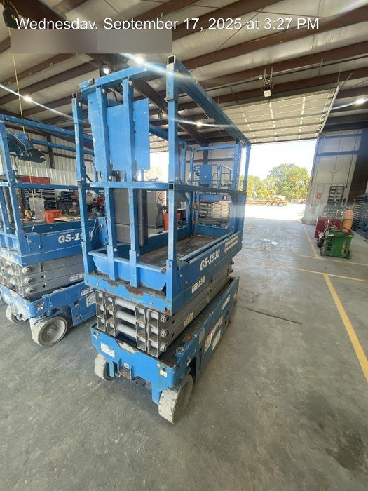 2020 Genie GS-1930 Solid Non Marking Tires, Beacon, Folding rails with half height swing gate